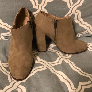 Mix No. 6  Ankle Booties